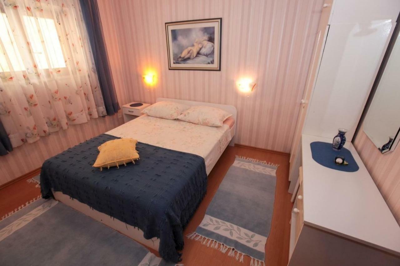Apartments Damjan บริสท์ ภายนอก รูปภาพ